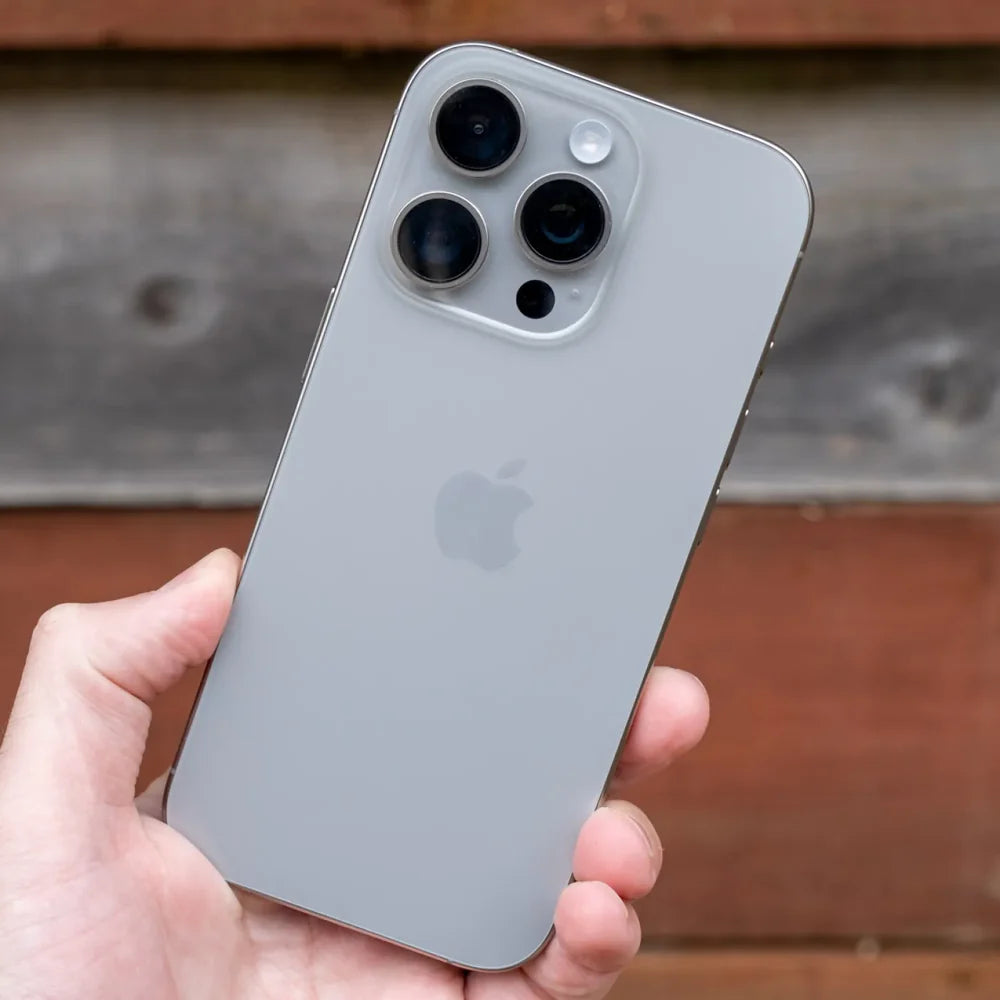 Bli iPhone 16 Pro (Me keste ose Cash)